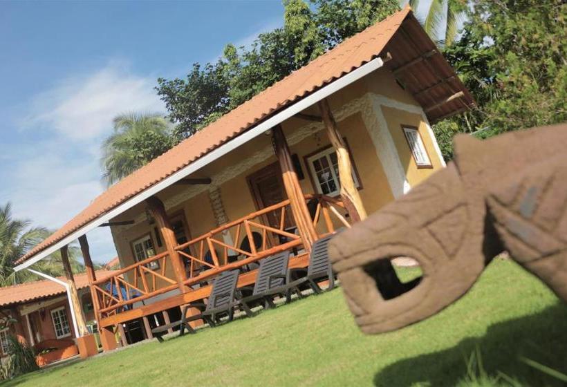 בית מלון כפרי Casa Cambutal