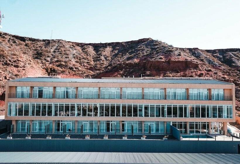 Hotel Cyan Wenelen Vaca Muerta