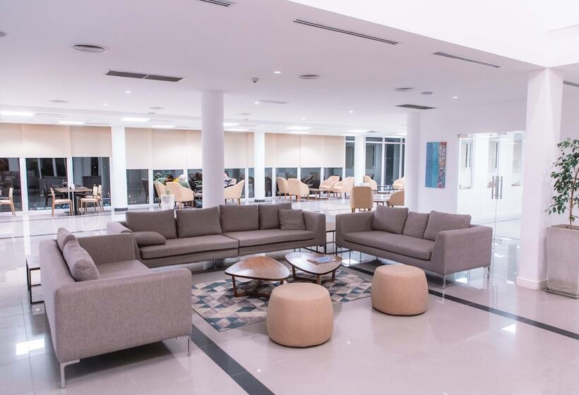 Hotel Cyan Wenelen Vaca Muerta