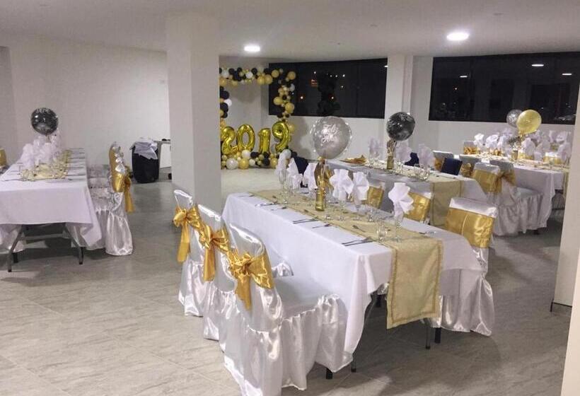 בית מלון כפרי Engatama