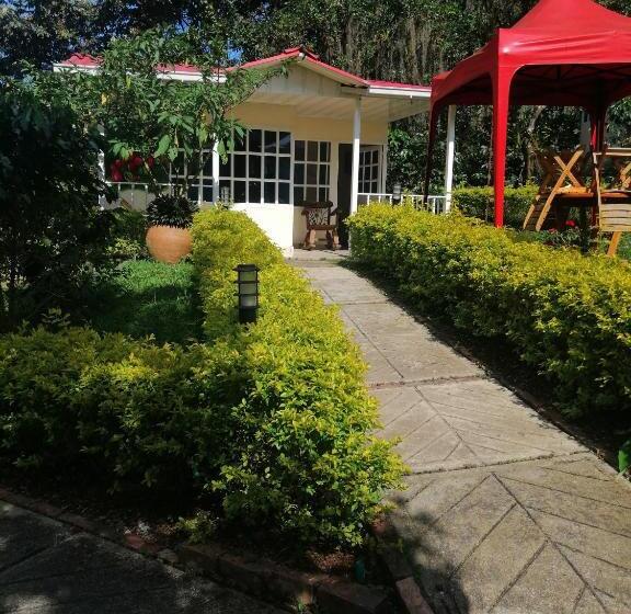 בית מלון כפרי Hostal Fisterra