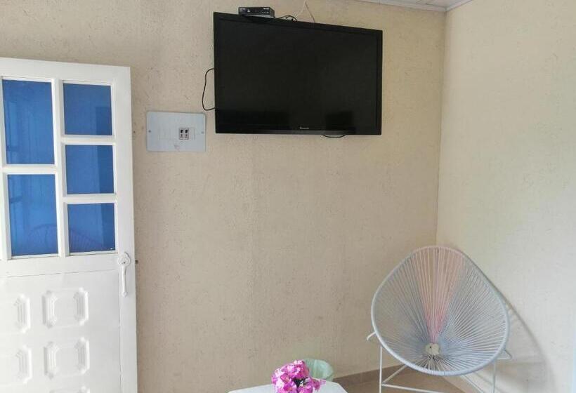 Отель Hostal Fisterra