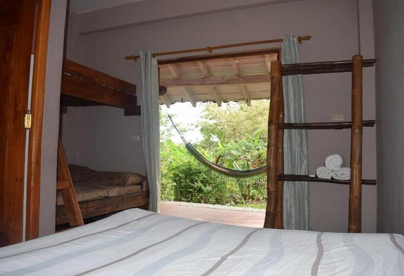 בית מלון כפרי Kambutaleko