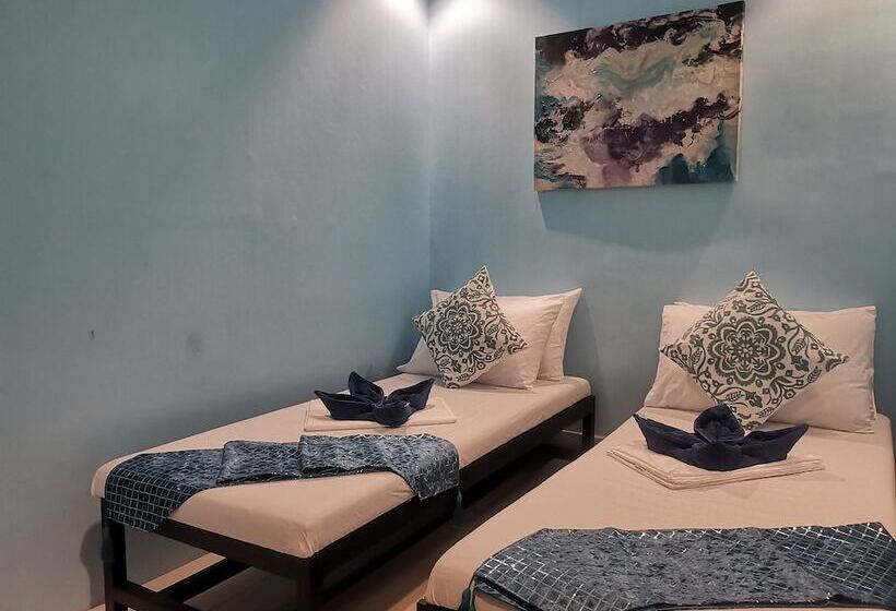 هتل Mactan Cebu Waiting Lounge