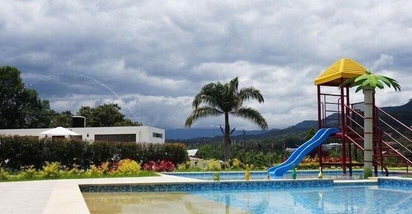 בית מלון כפרי Palmeras De Luz