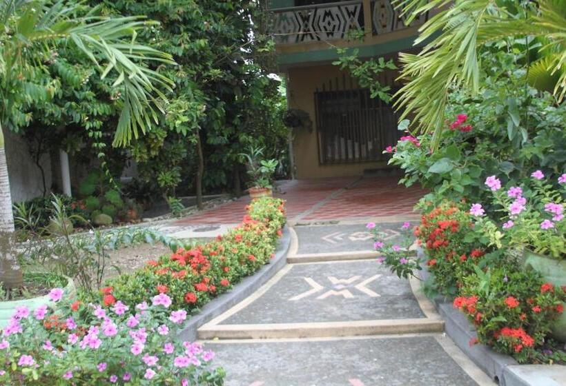 בית מלון כפרי Punta Caribana Casa