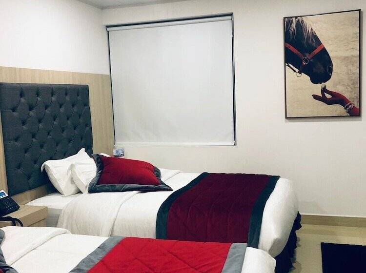 בית מלון כפרי San Antonio Guarne