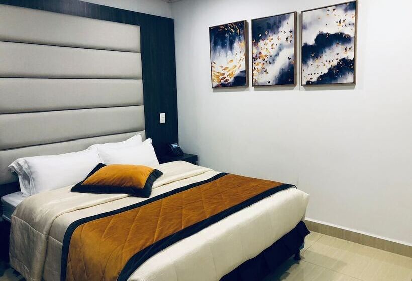 בית מלון כפרי San Antonio Guarne