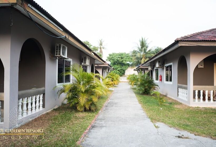 Отель Sandy Garden Resort