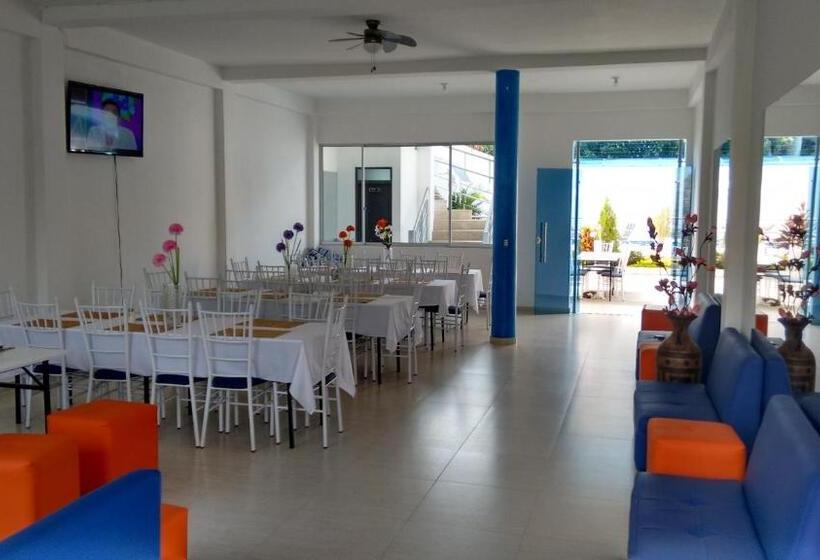 فندق Tropical Resort Tocaima