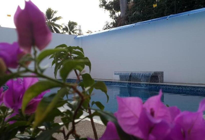 فندق Tropical Resort Tocaima