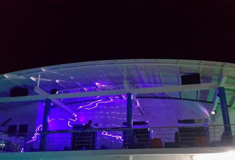 فندق Tropical Resort Tocaima