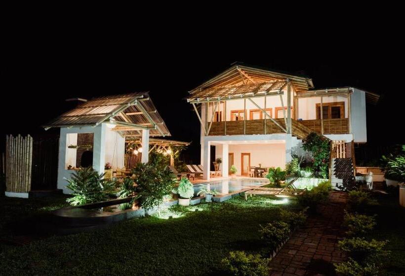 هتل Villas Los Olivos