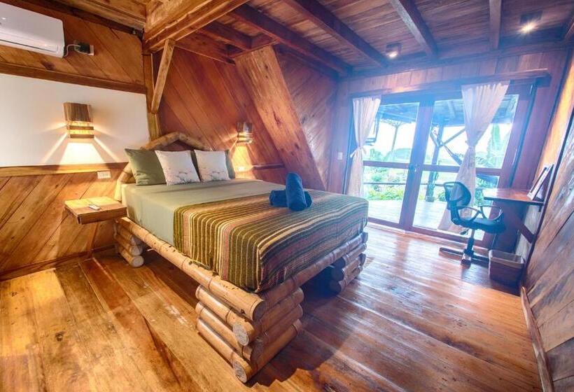 هتل Vistamar Guest House