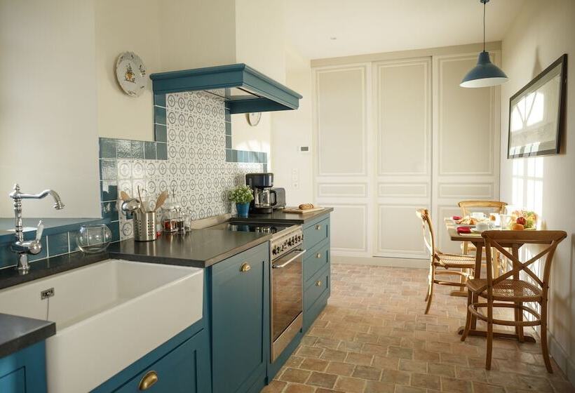 Le Manoir De Ravenoville