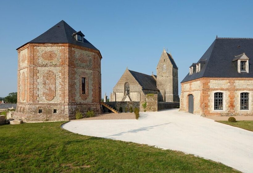 Le Manoir De Ravenoville