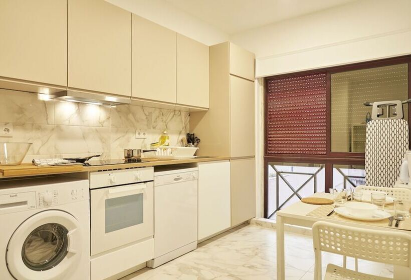 پانسیون Campo Pequeno Avenida