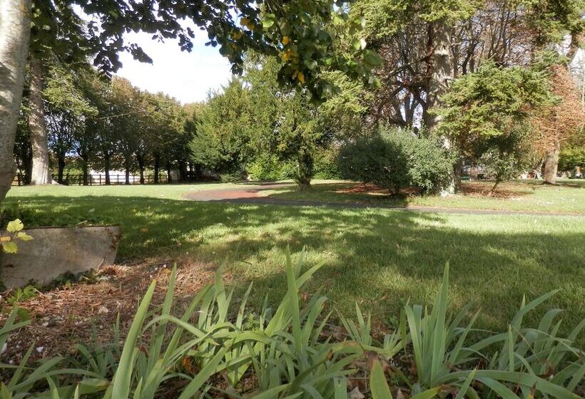 ペンション Château Ardilleux