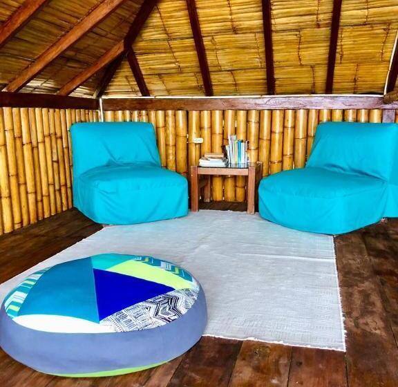 پانسیون Hostal Los Orishas