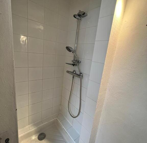 بنسيون K.n.c.1601