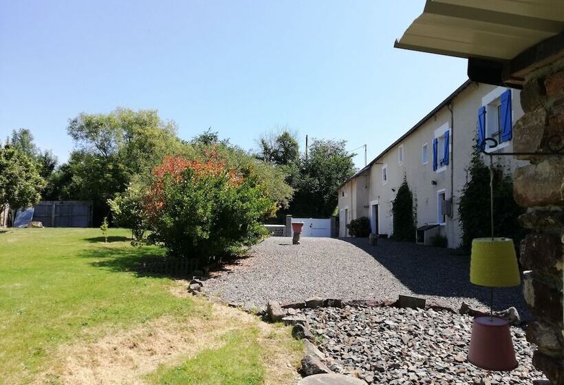 بنسيون La Parisiere