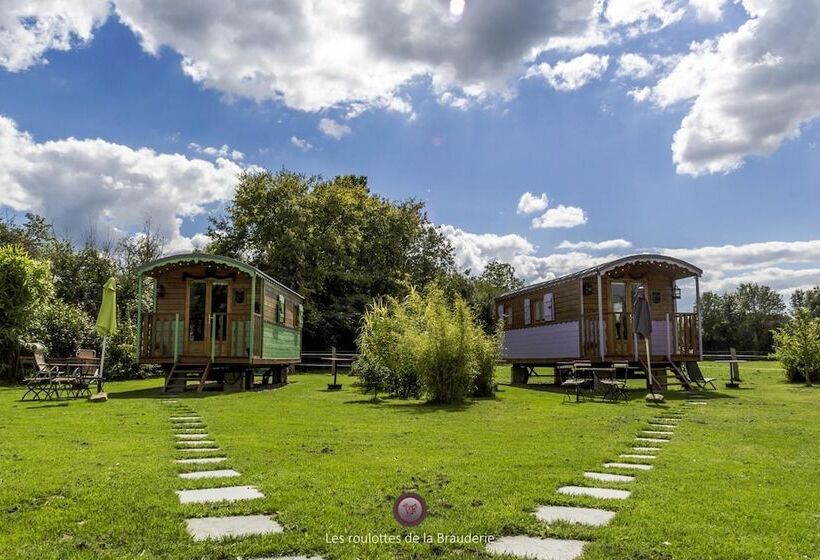 بنسيون Les Roulottes De La Brauderie