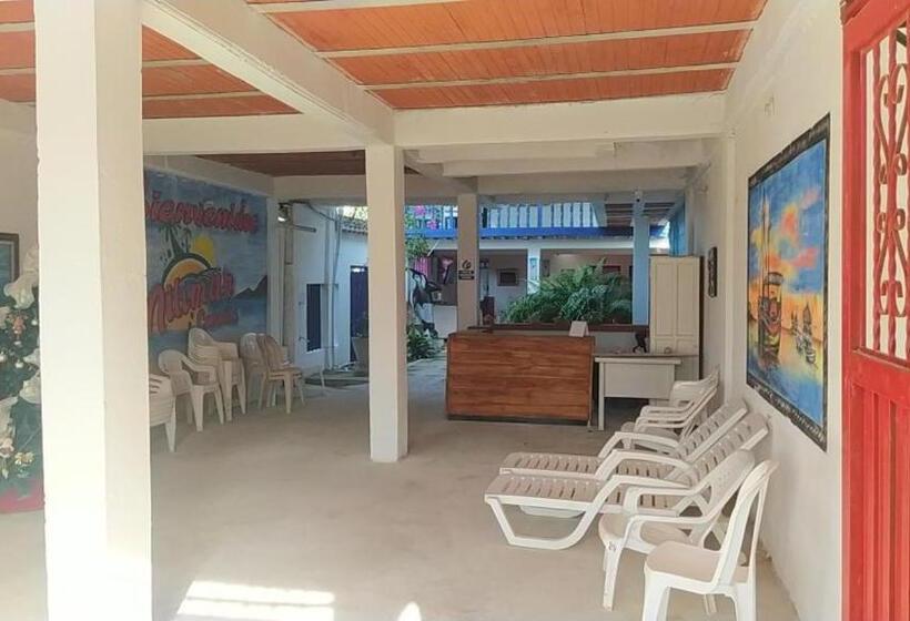 پانسیون Milimar Hostal