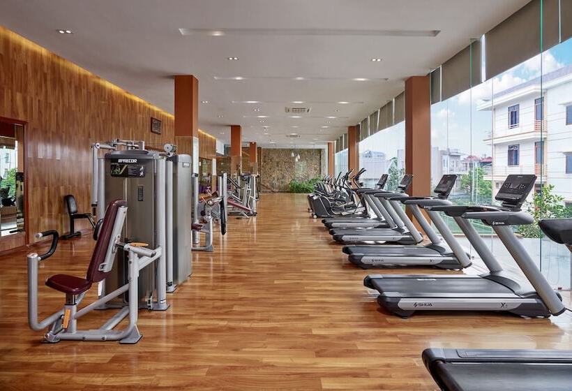 Ravatel Luxury Hotel Bac Giang