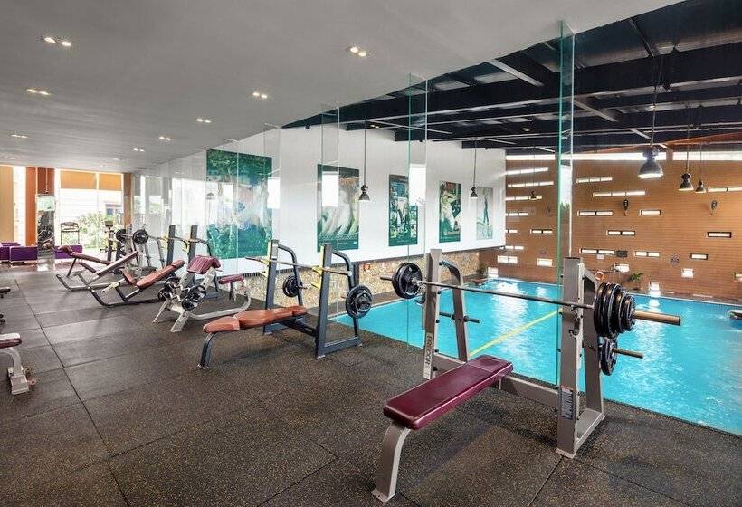 Ravatel Luxury Hotel Bac Giang