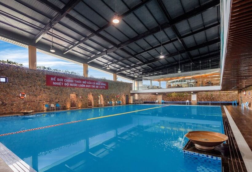 Ravatel Luxury Hotel Bac Giang