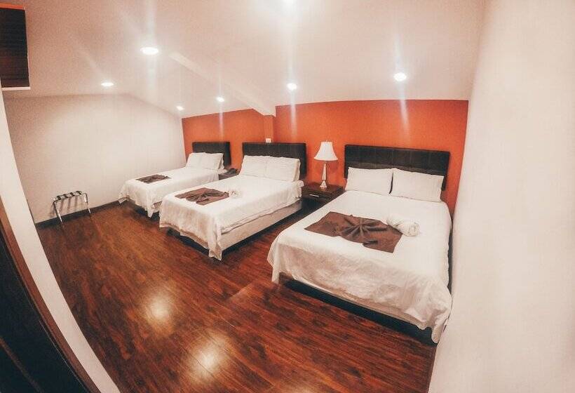 استراحتگاه Parque Acuático Planeta Azul