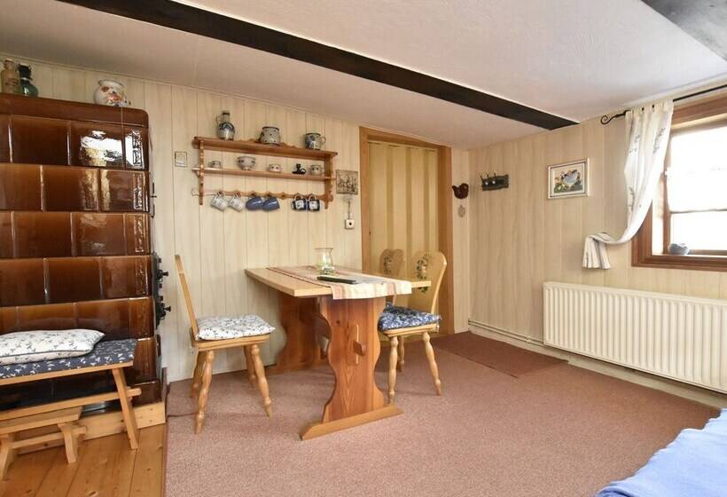 Sleep Under A Thatched Roof Apartment In Ahlbeck Near Haff