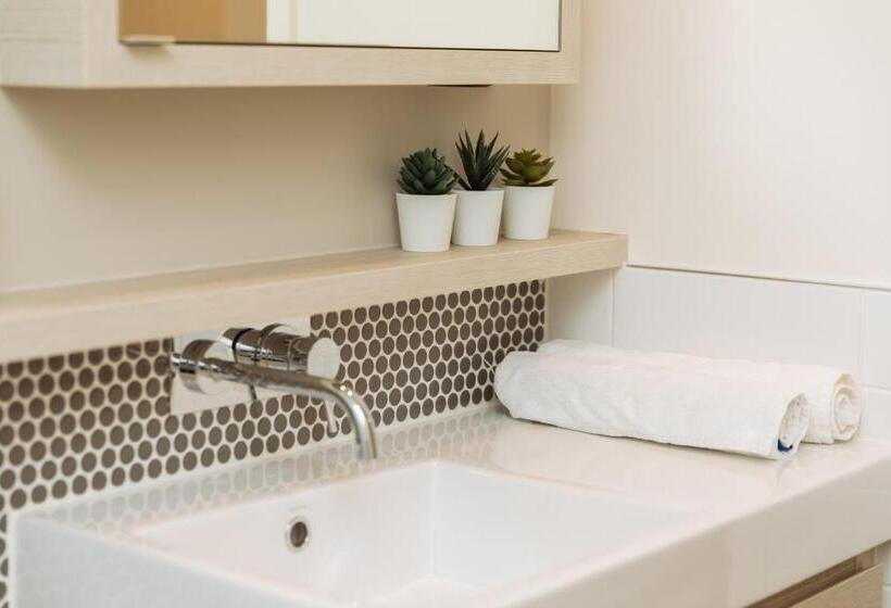 Airtrip Apartments At South Brisbane