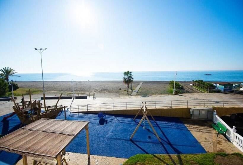 Apartamentos Varadero On The Beach