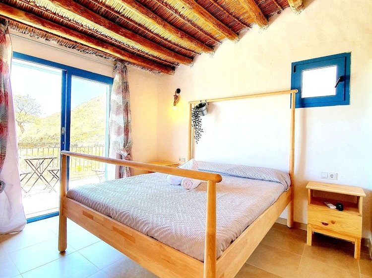 مبيت وإفطار La Nava Suites