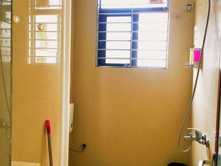 Golden Lotus Business Apartment