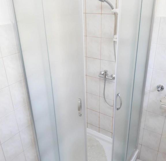 Отель Apartments Frano