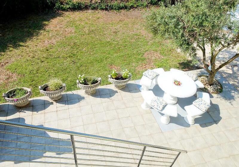 酒店 Apartments Vesna