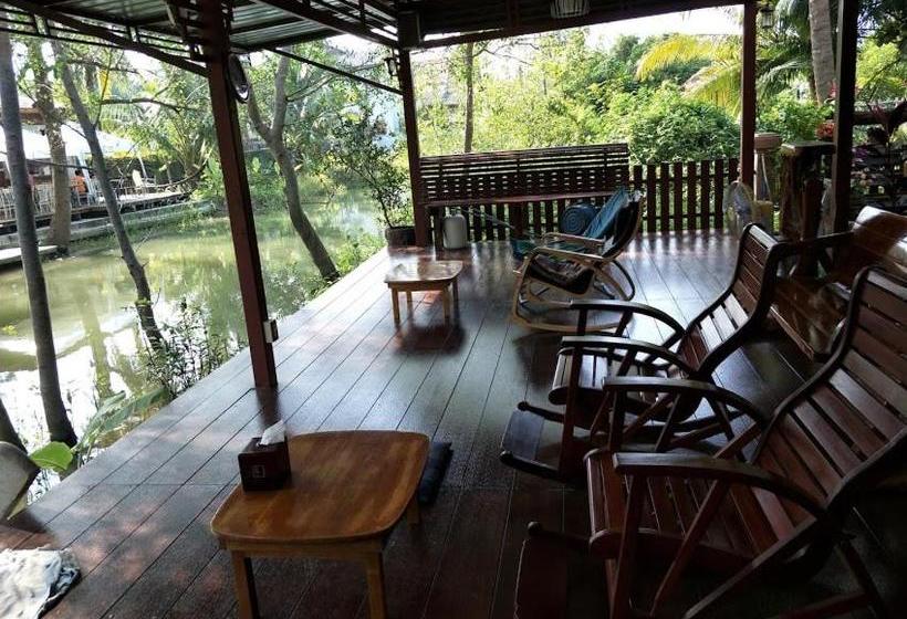 Отель Aple Homestay