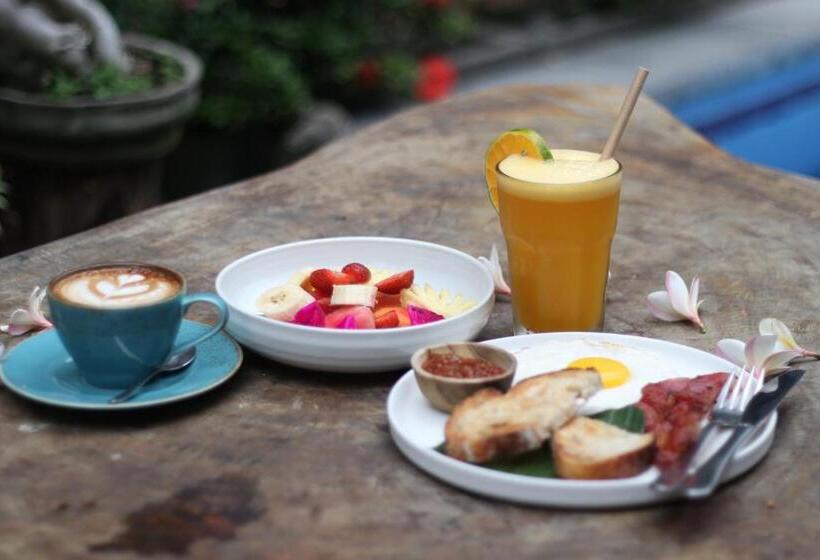 فندق Bali Full Moon Guest House