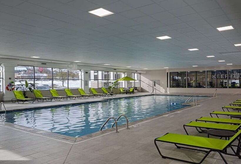 בית מלון כפרי Candlewood Suites   Cleveland South   Independence, An Ihg