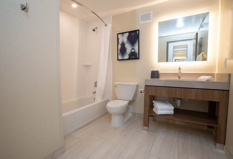 בית מלון כפרי Candlewood Suites   Cleveland South   Independence, An Ihg