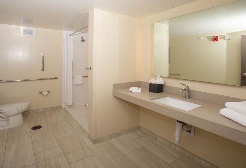 בית מלון כפרי Candlewood Suites   Cleveland South   Independence, An Ihg