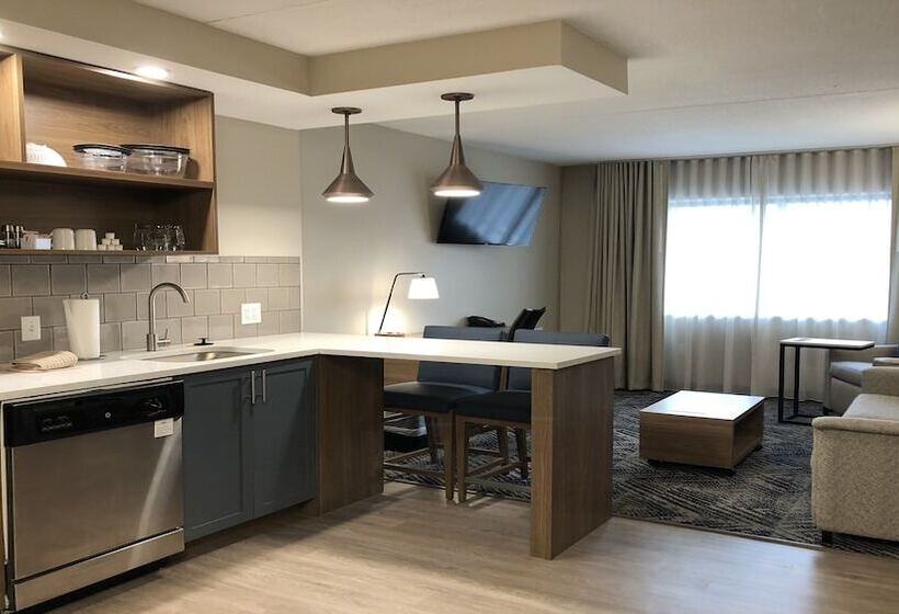 בית מלון כפרי Candlewood Suites   Cleveland South   Independence, An Ihg