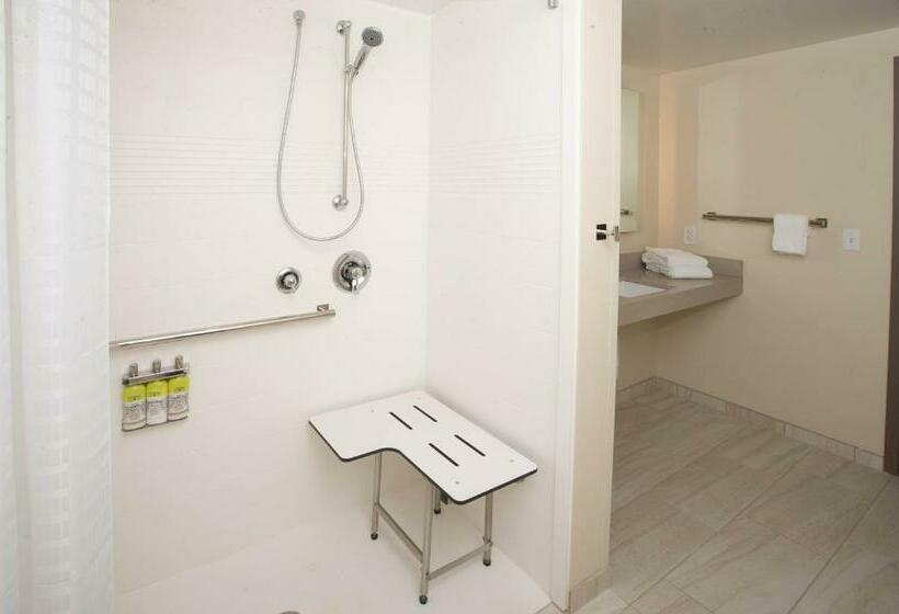 בית מלון כפרי Candlewood Suites   Cleveland South   Independence, An Ihg