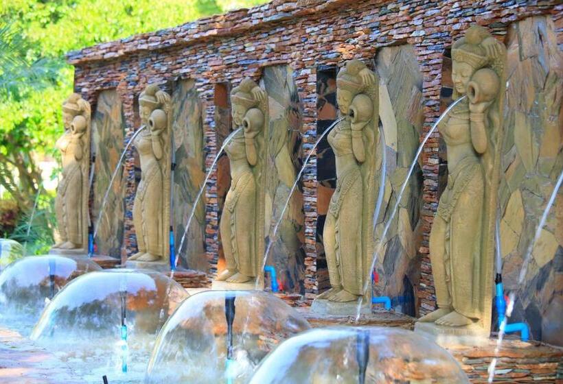 호텔 Chawalun Resort