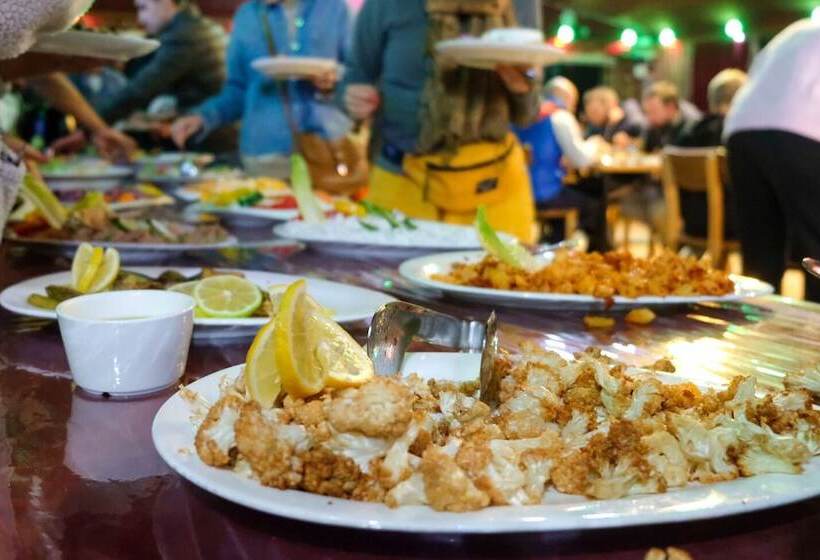 هتل Desert Moon Camp