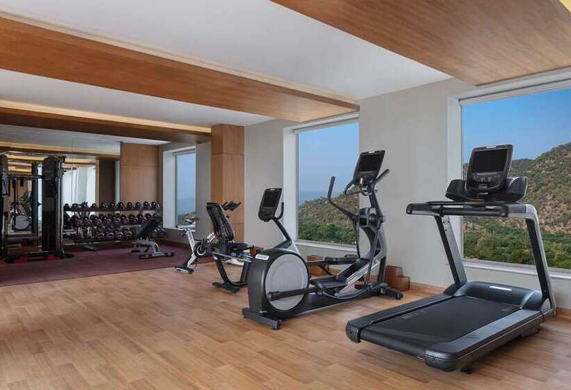 ホテル Doubletree By Hilton Jaipur Amer