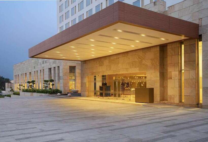 ホテル Doubletree By Hilton Jaipur Amer