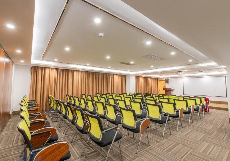 בית מלון כפרי Greentree Inn Zhongshan Fusha Town